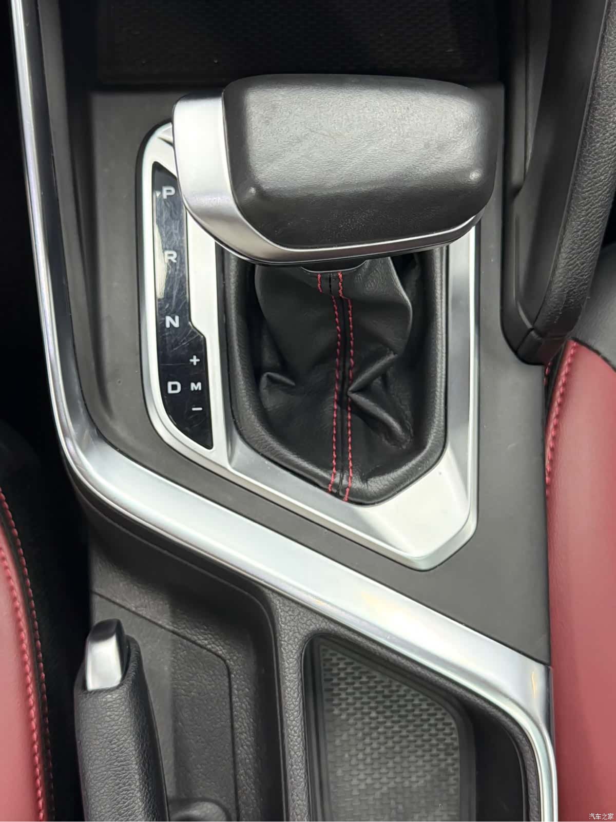 Geely X3, 2022 11