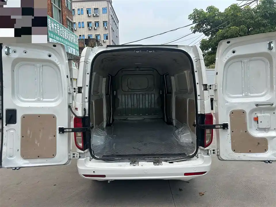 Changan Kuayue Cross Star V7 EV