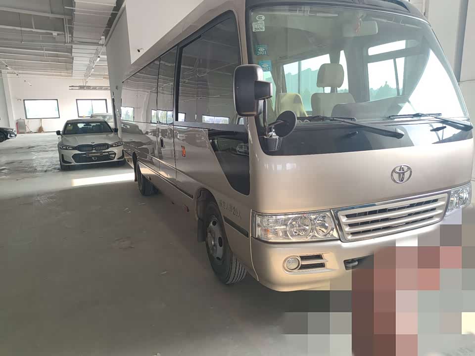 Toyota Costa