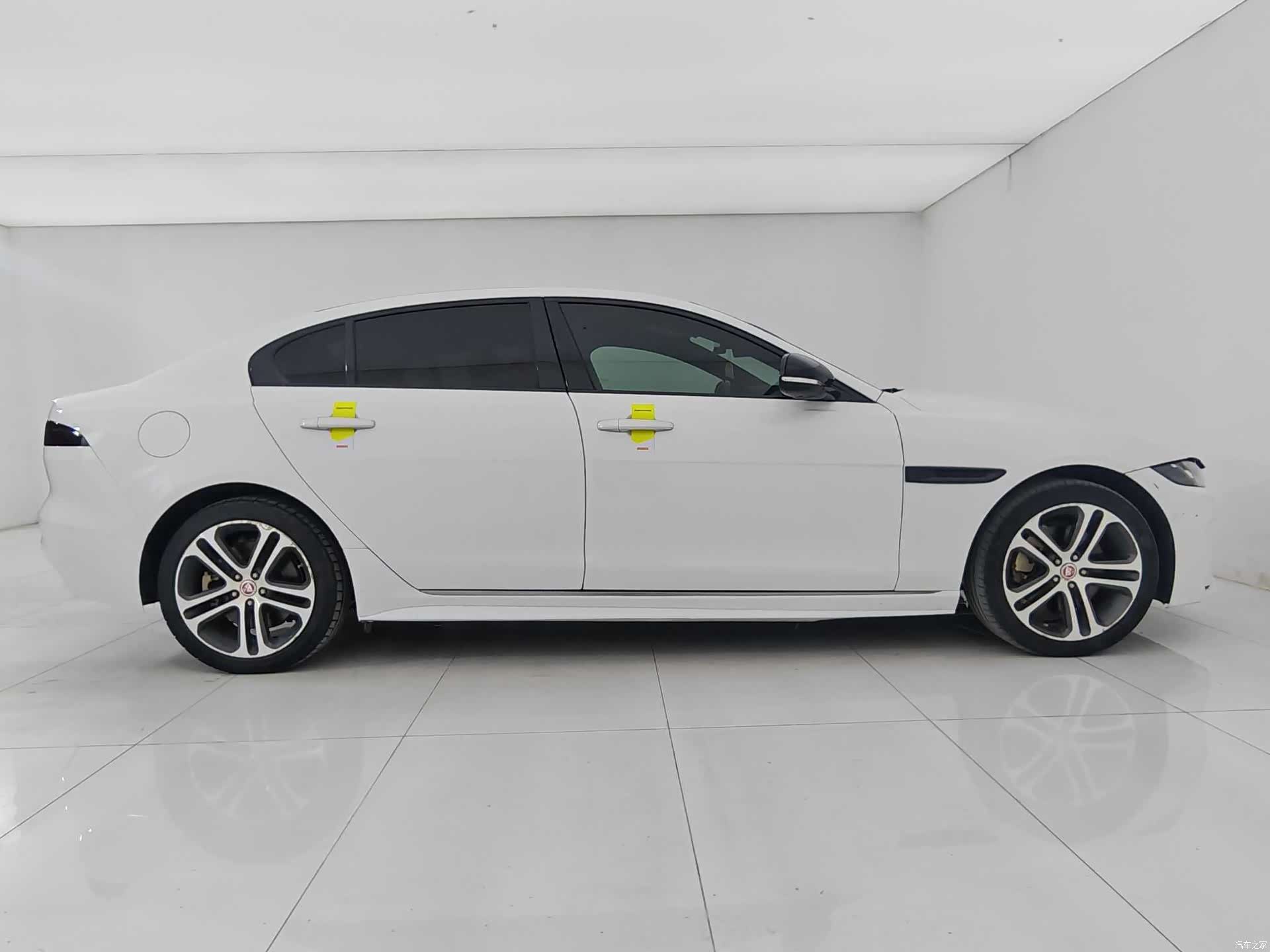Land Rover XEL, 2021 8