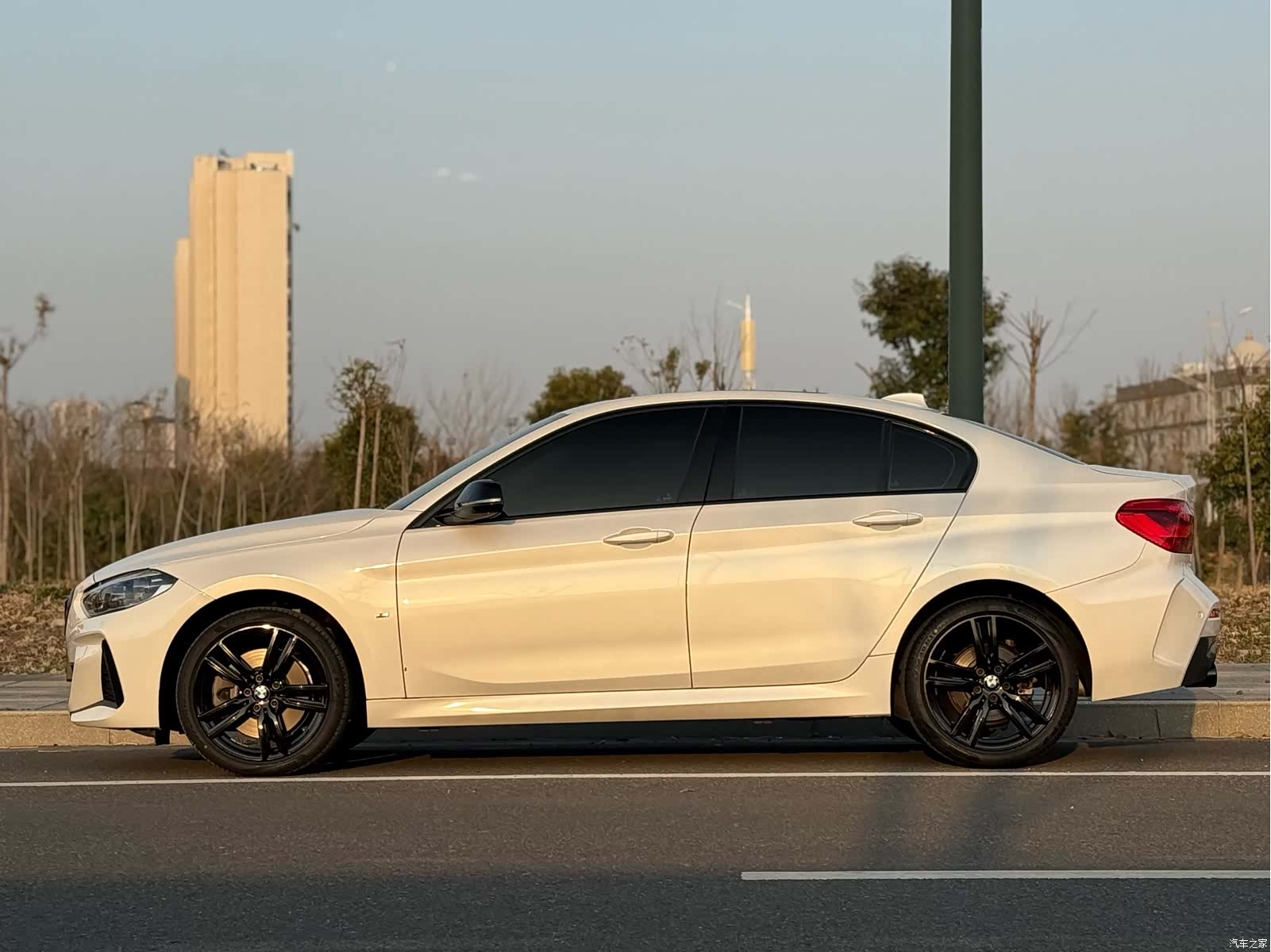 BMW 1 Series, 2022 3