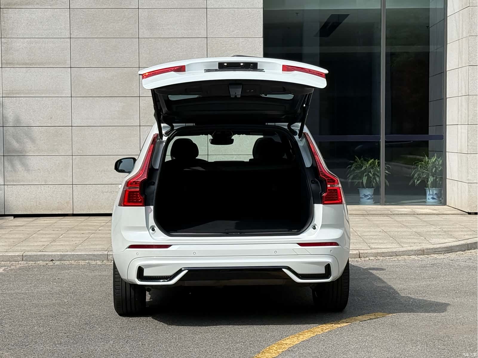 Volvo XC60, 2022 18