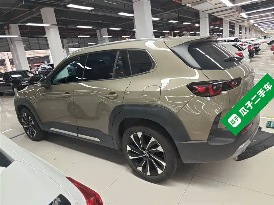 Mazda CX-50 line also