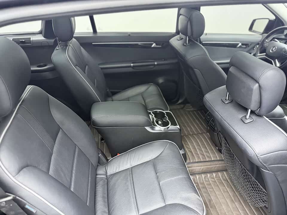 Mercedes-Benz R-class