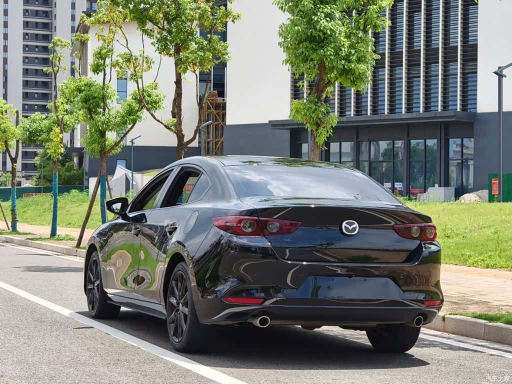 Mazda Mazda3, 2019 все фото