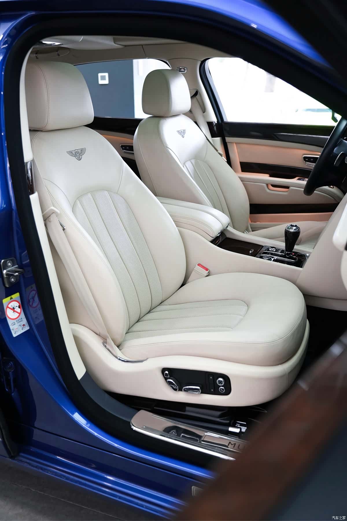 Bentley Mulsanne, 2013 16