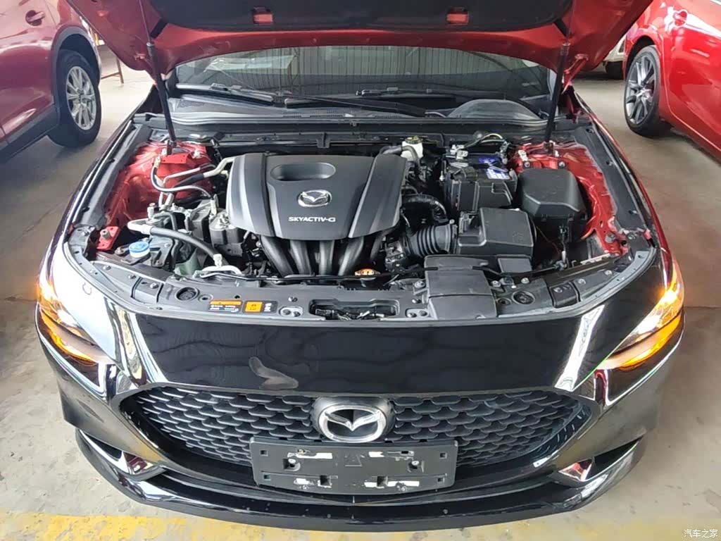 Mazda Mazda3, 2019 20