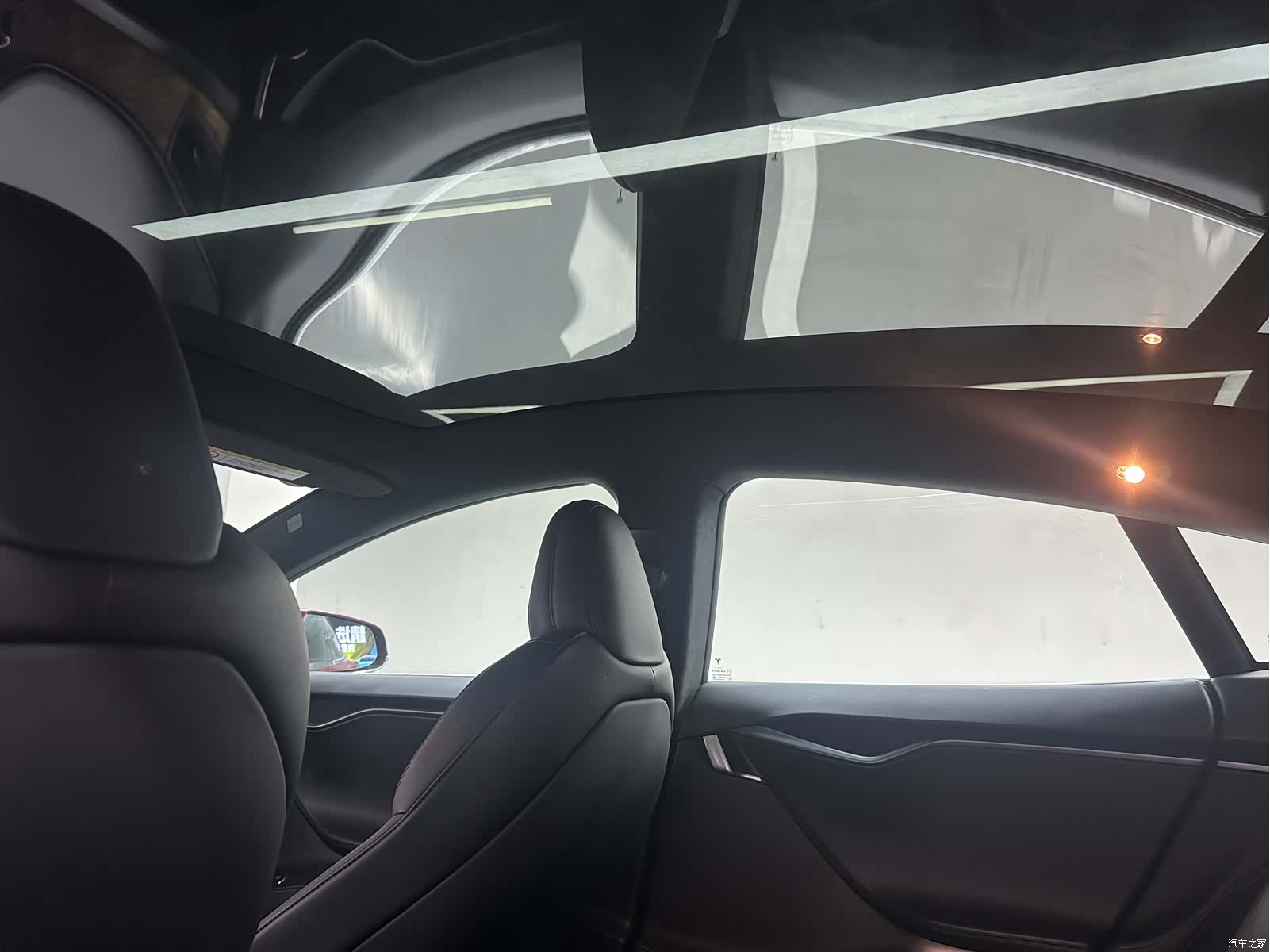 Tesla Model S, 2020 13
