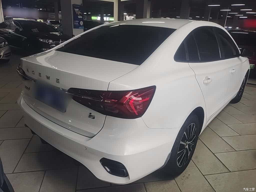Roewe i5, 2021 7