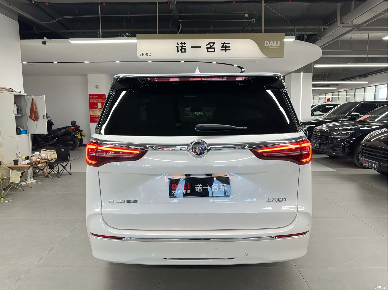 Buick GL8, 2023 все фото