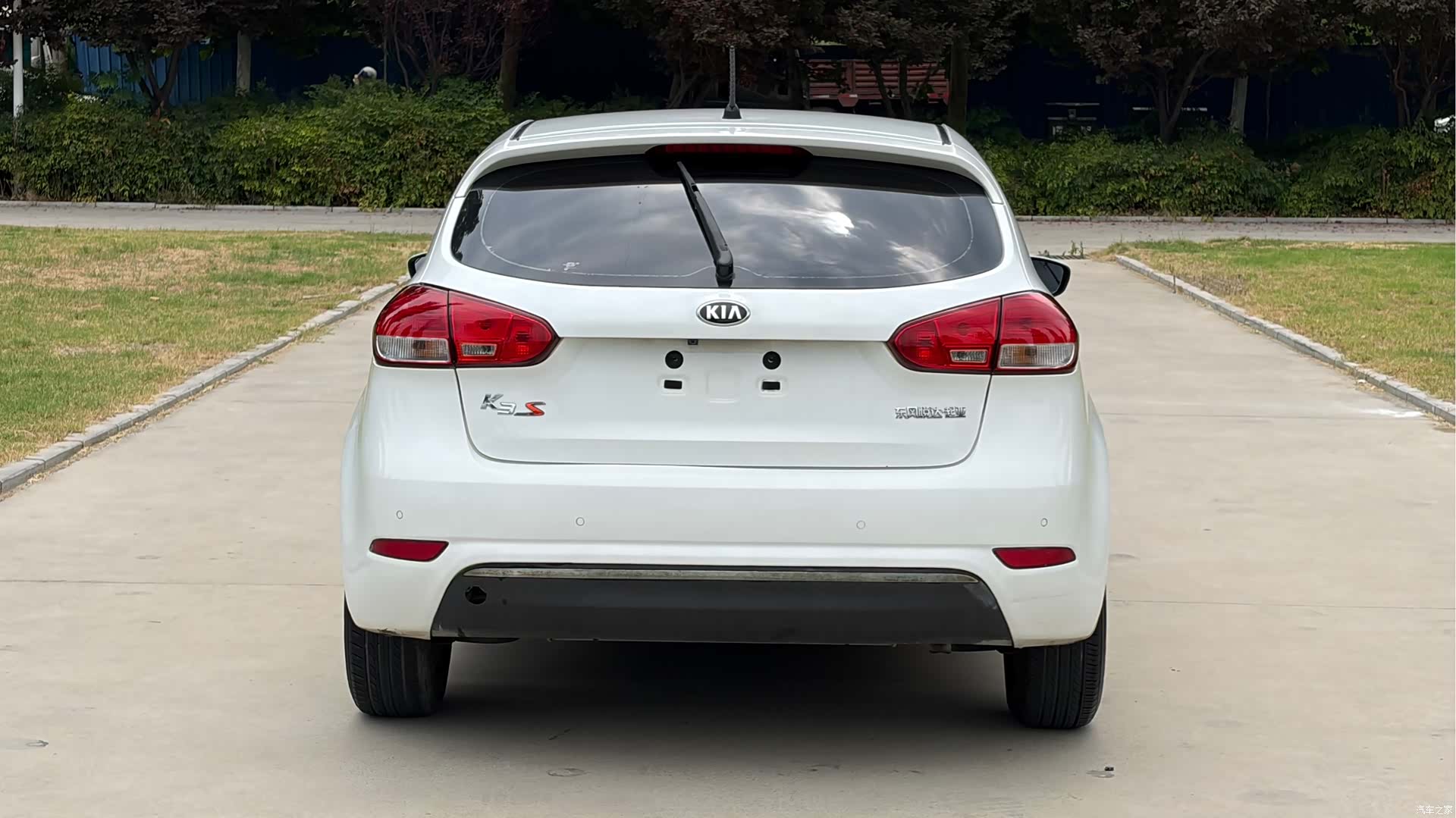 Kia K3, 2014 14