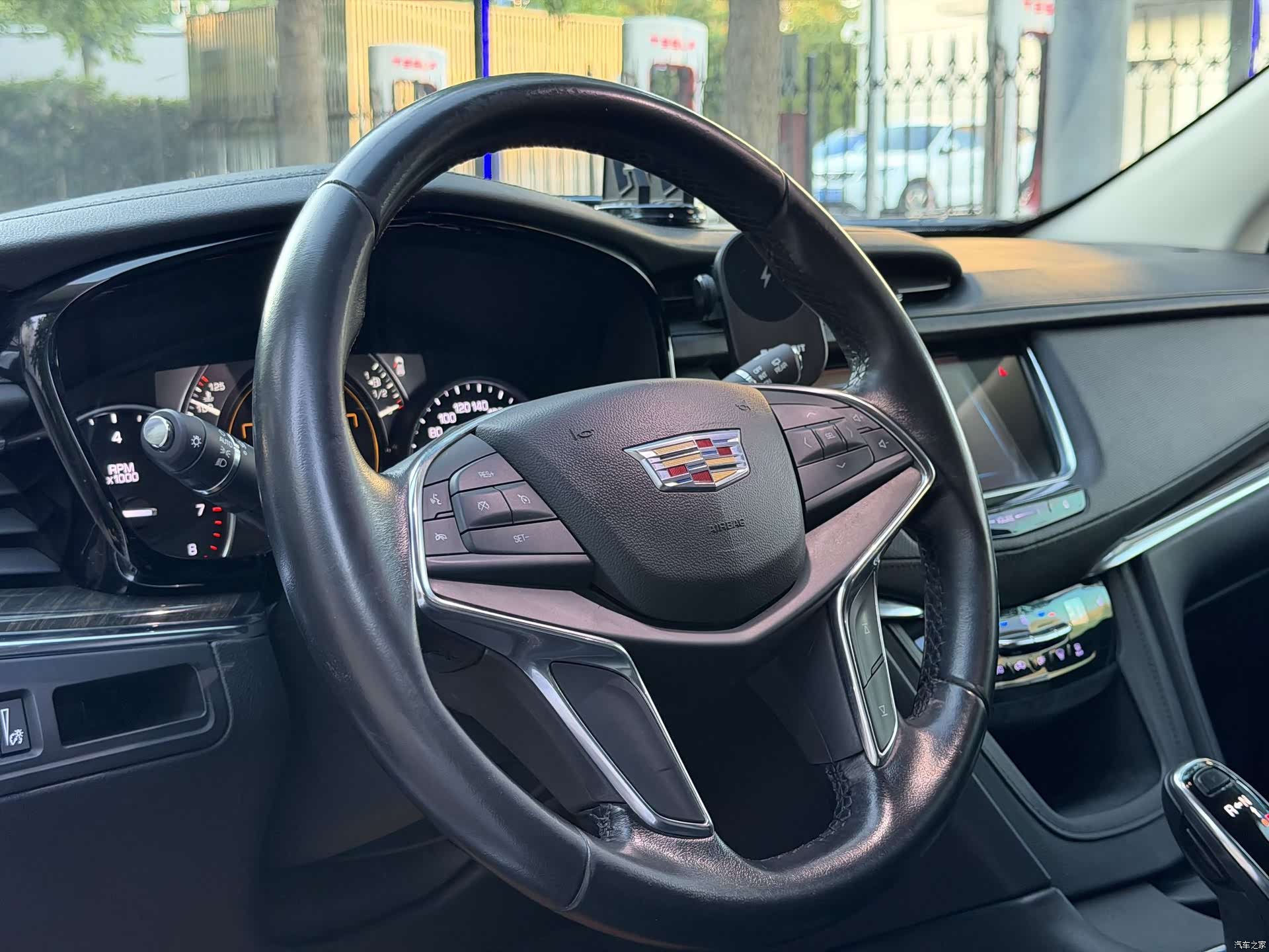Cadillac XT5, 2019 10