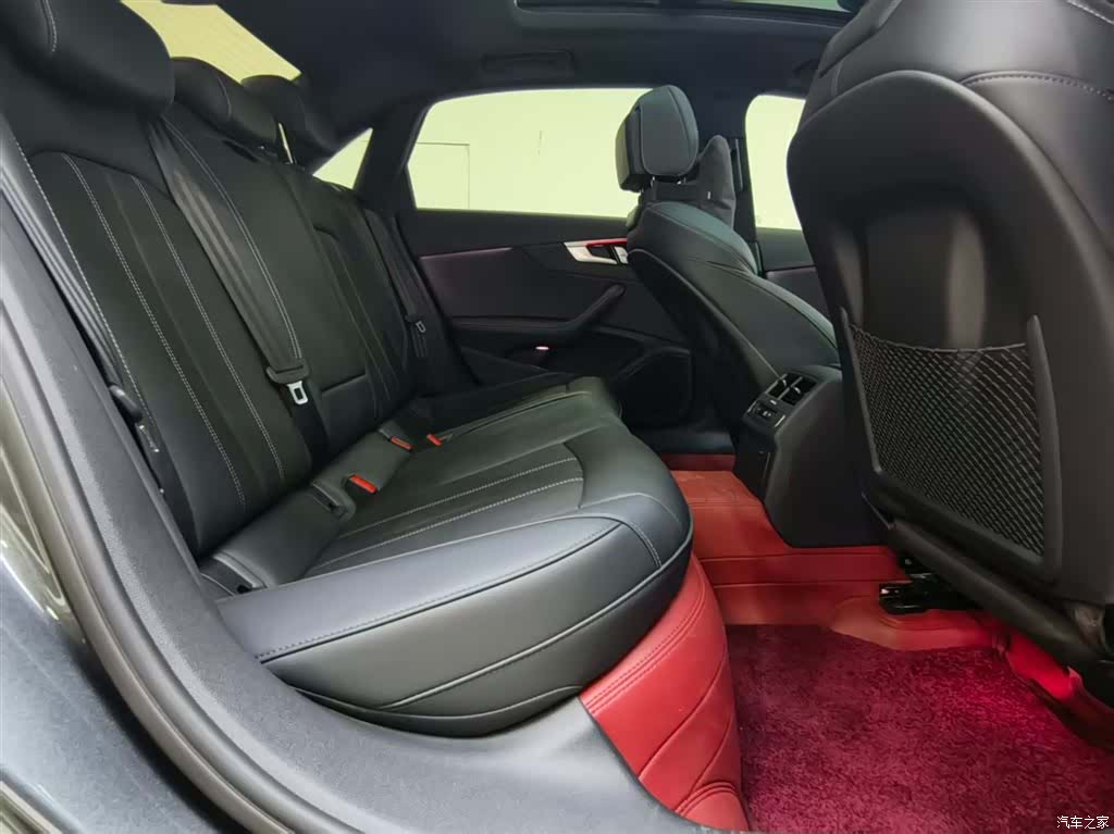 Audi A4L, 2025 10