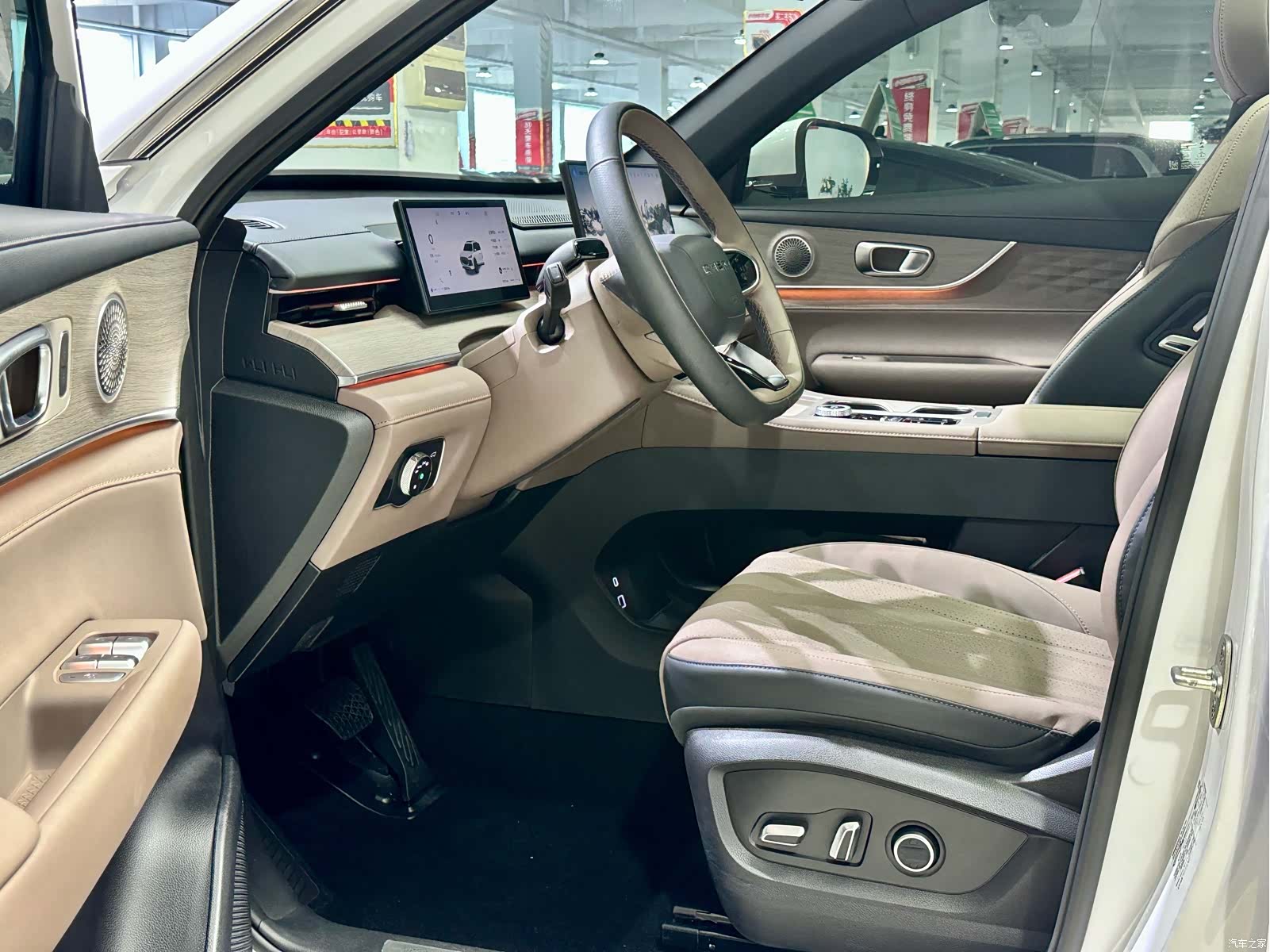Chery Tiggo 8 Plus, 2025 7