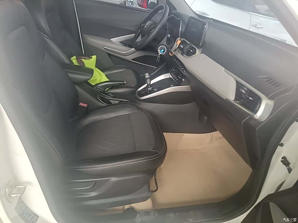 Wuling 510, 2017 25