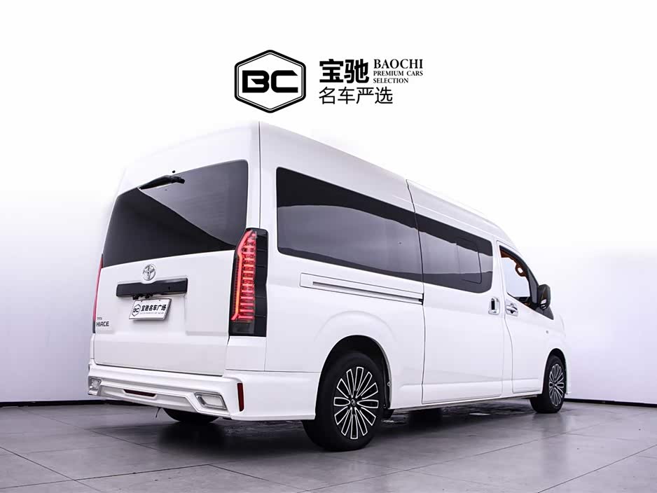 Toyota HIACE Toyota HIACE