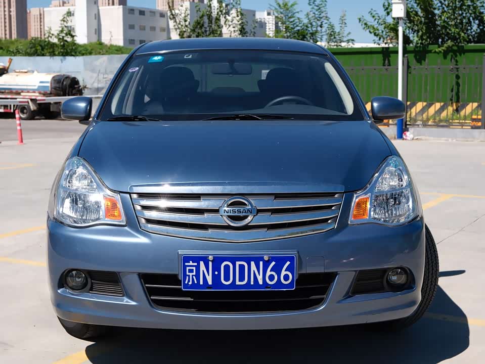 Nissan Xuan Yi