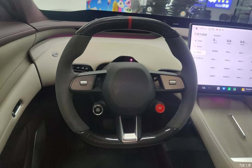 Xiaomi YU7, 2025 15