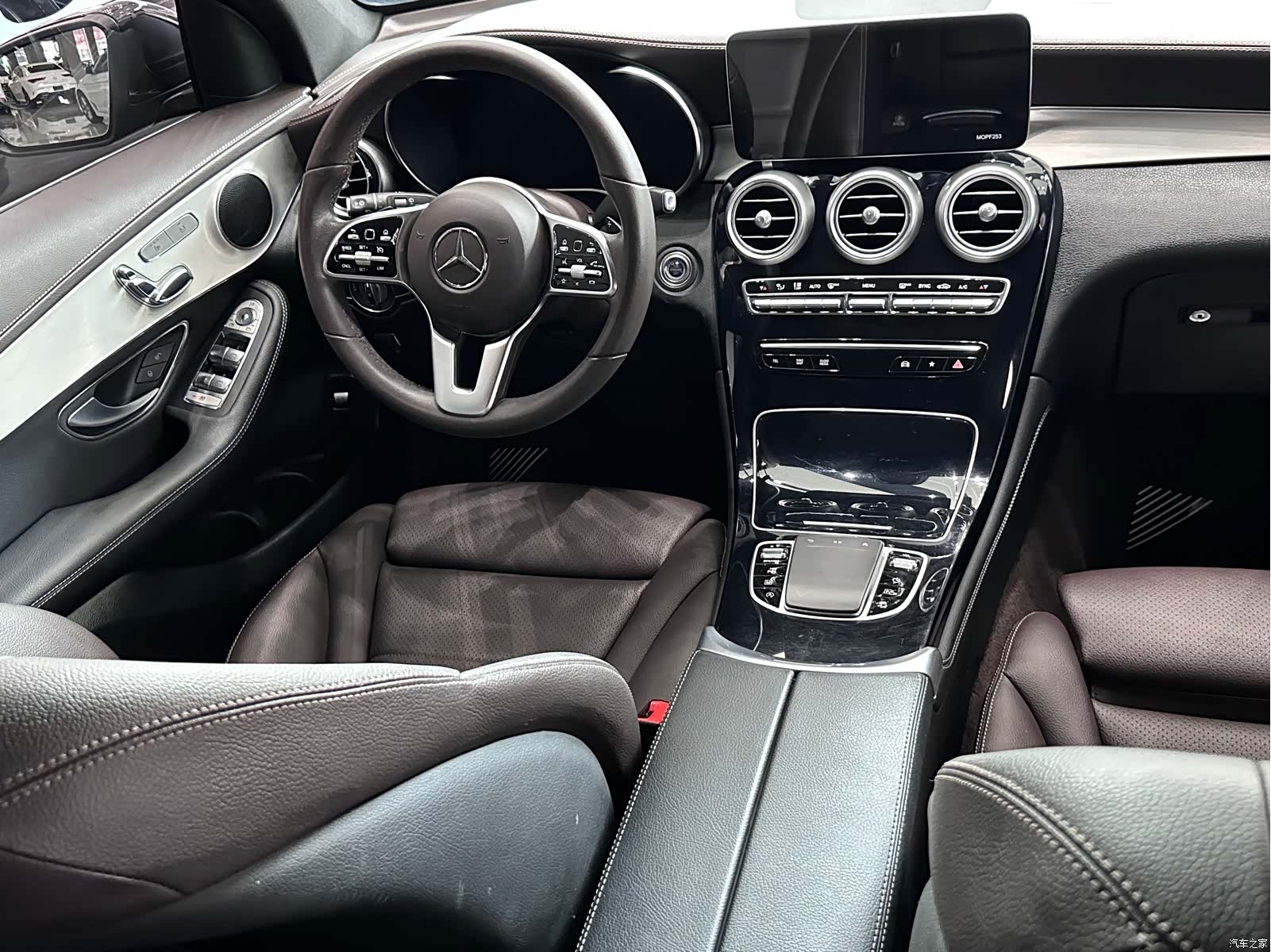 Mercedes-Benz GLC, 2021 11