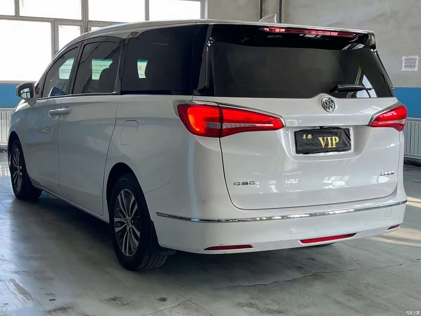 Buick GL8, 2018 9