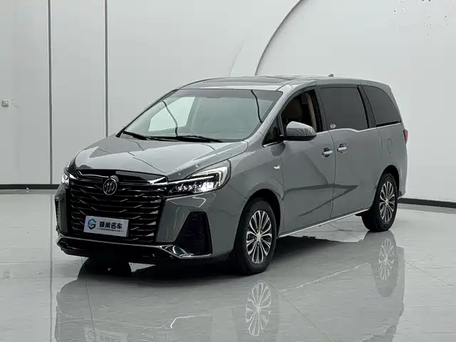 Buick GL8 2023 — купить из Китая под заказ