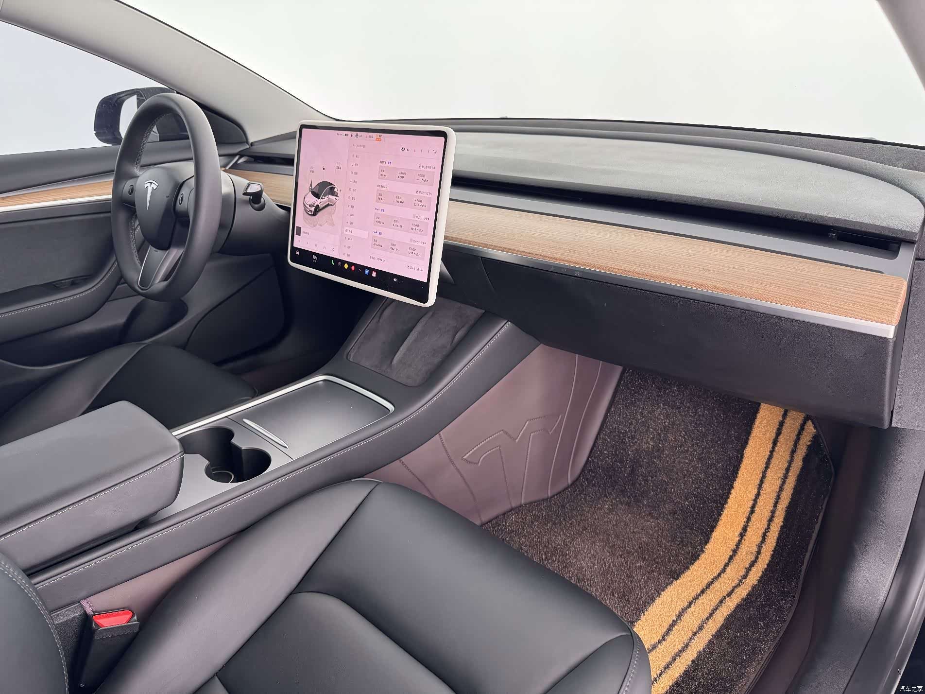 Tesla Model 3, 2023 9