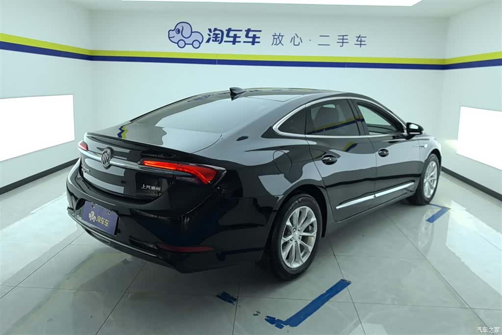 Buick LaCrosse, 2023 3