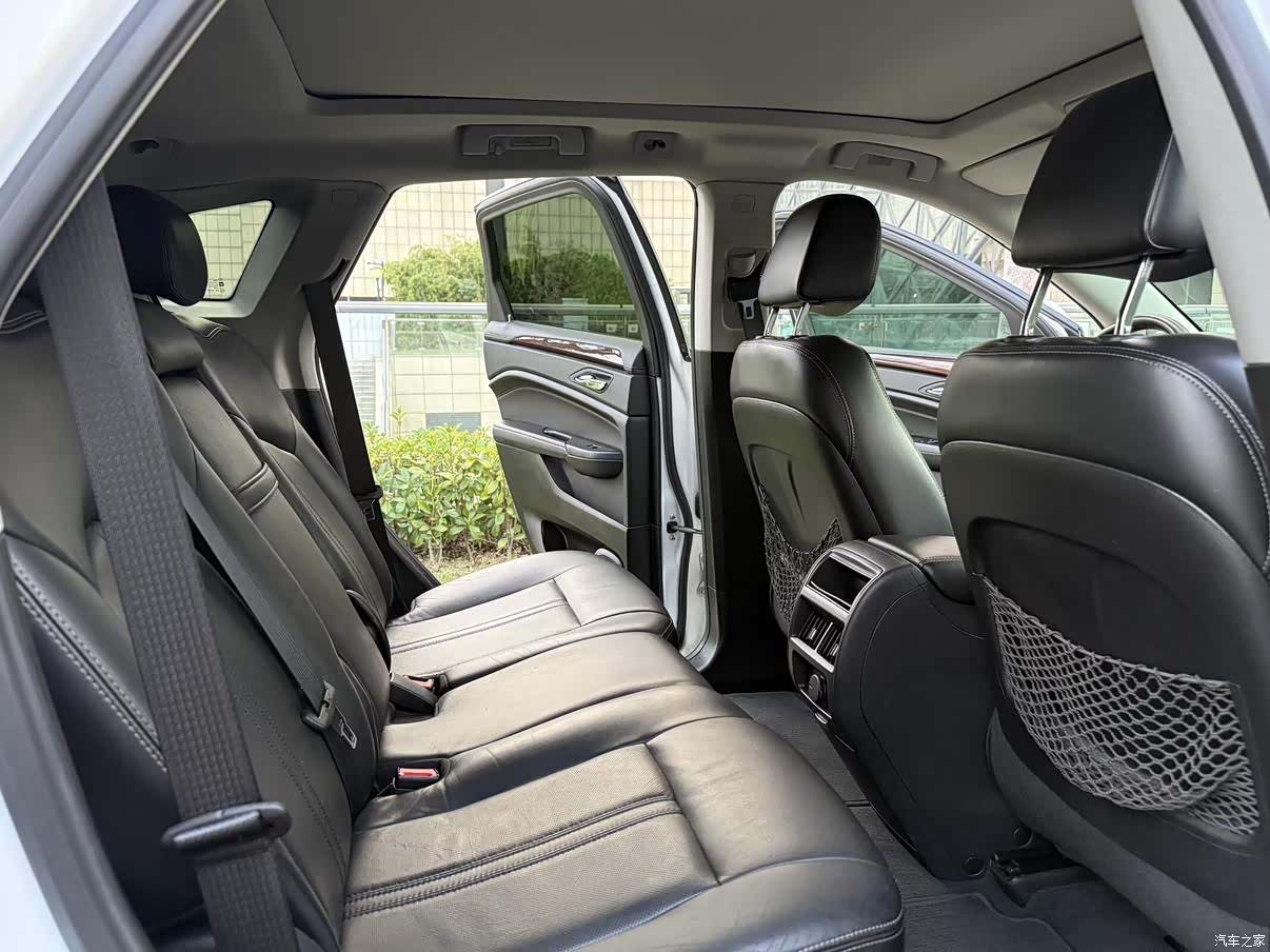 Cadillac SRX, 2014 9