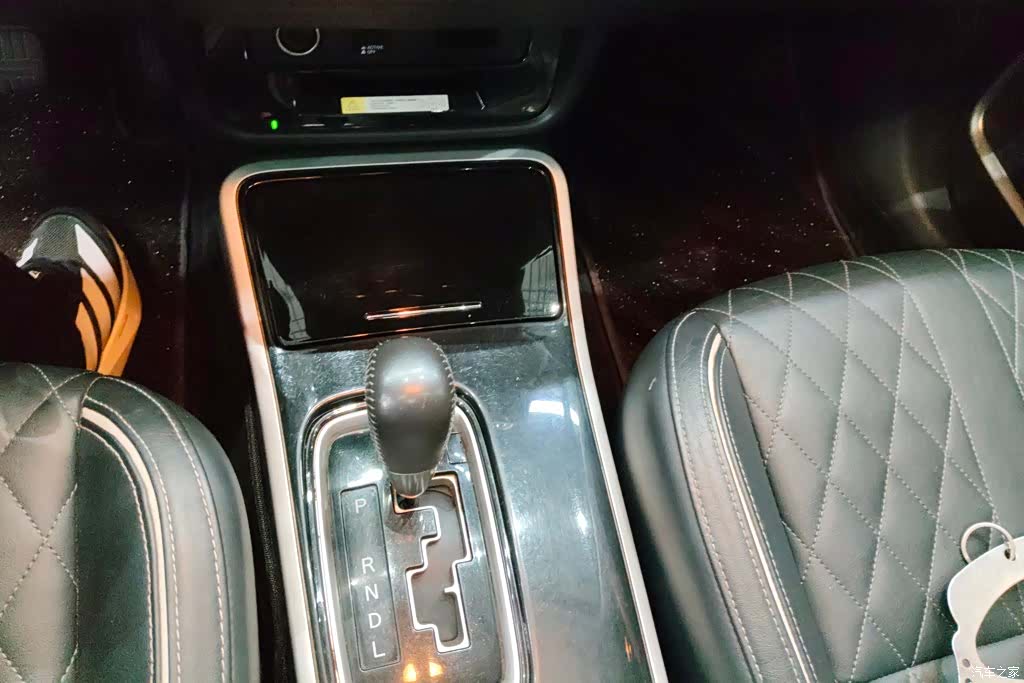Mitsubishi Outlander, 2020 16