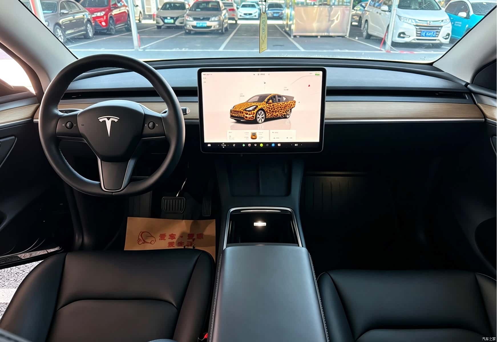 Tesla Model Y, 2023 6