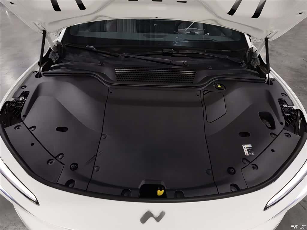 NIO L60, 2025 6