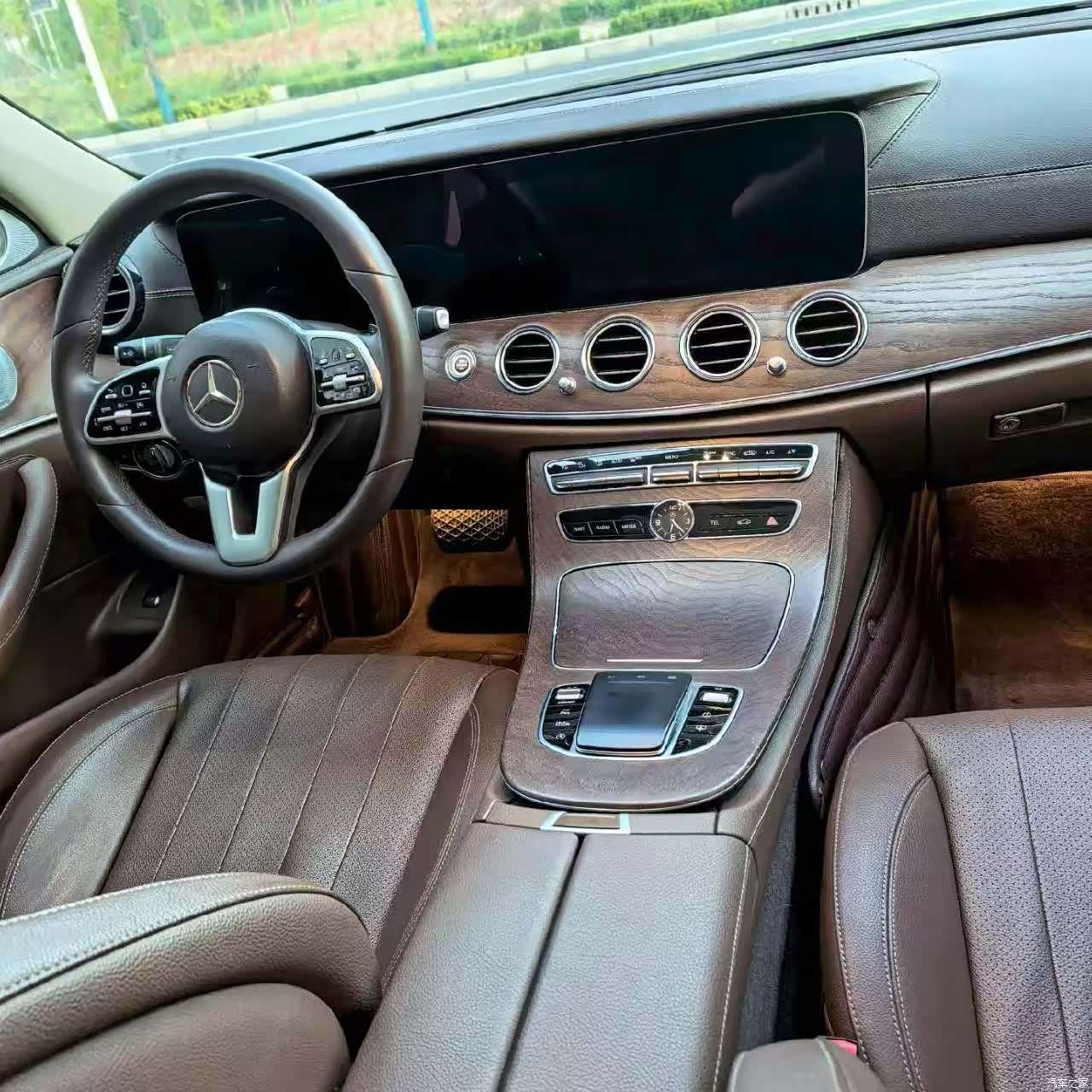 Mercedes-Benz E-Class, 2019 7