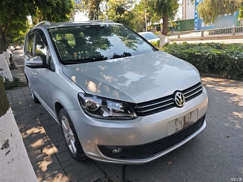 Volkswagen 5, 2014 4