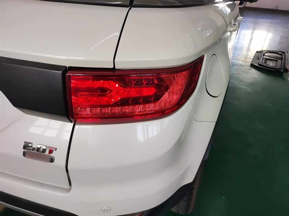 Landwind X7