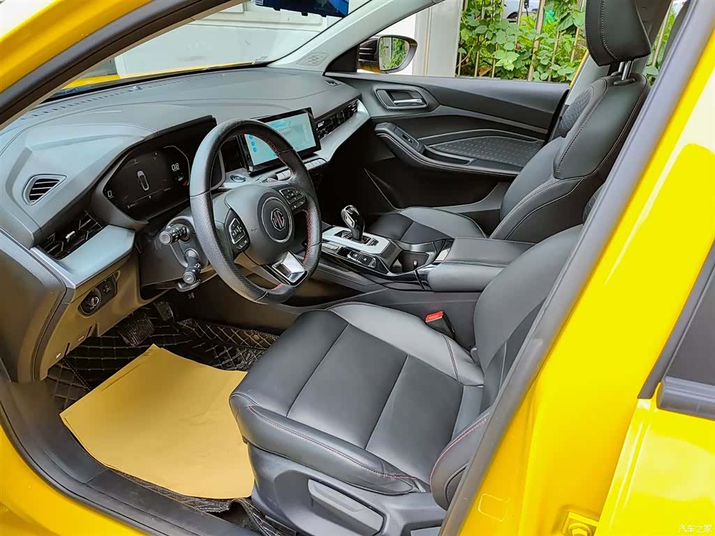 MG MG5, 2023 7