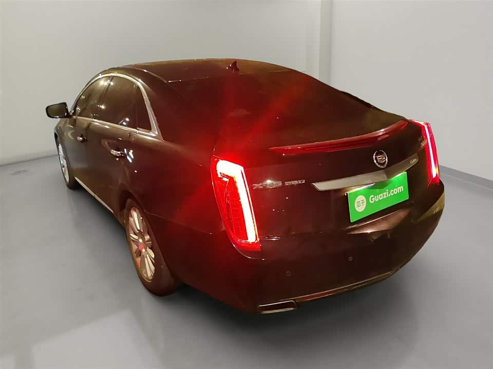 Cadillac XTS