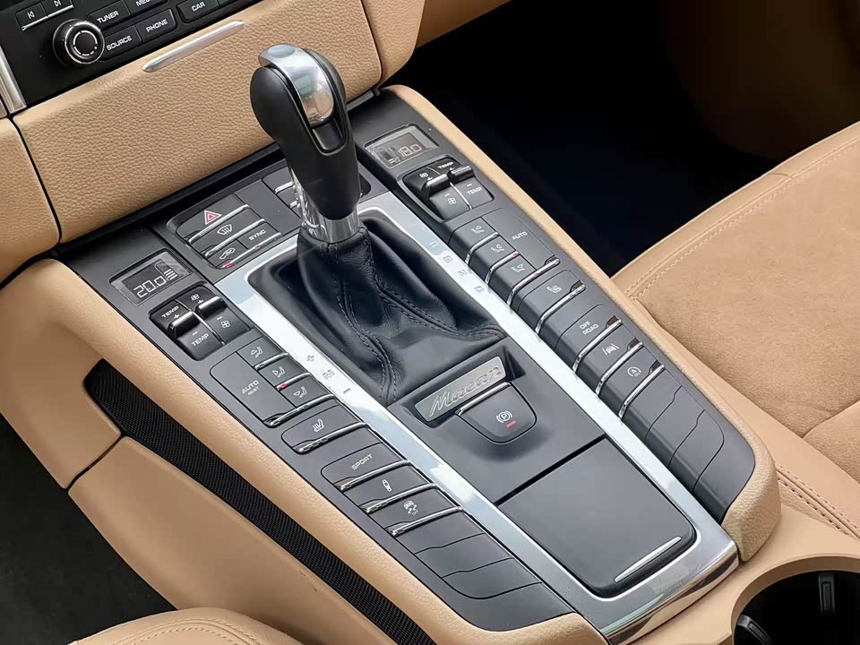 Porsche Macan Porsche Macan