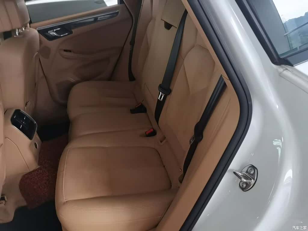 Porsche Macan, 2017 17