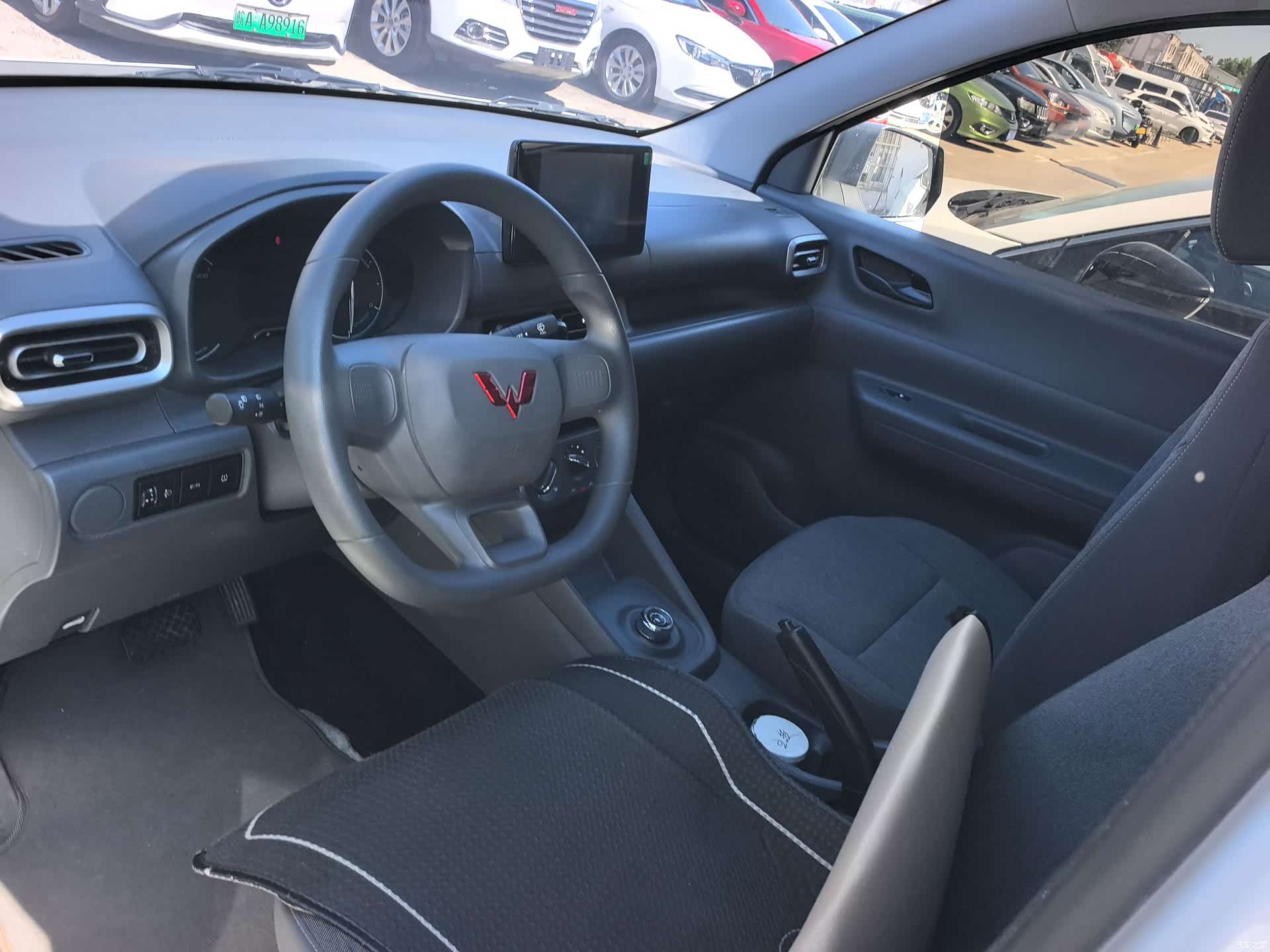 Wuling Hongguang, 2024 11