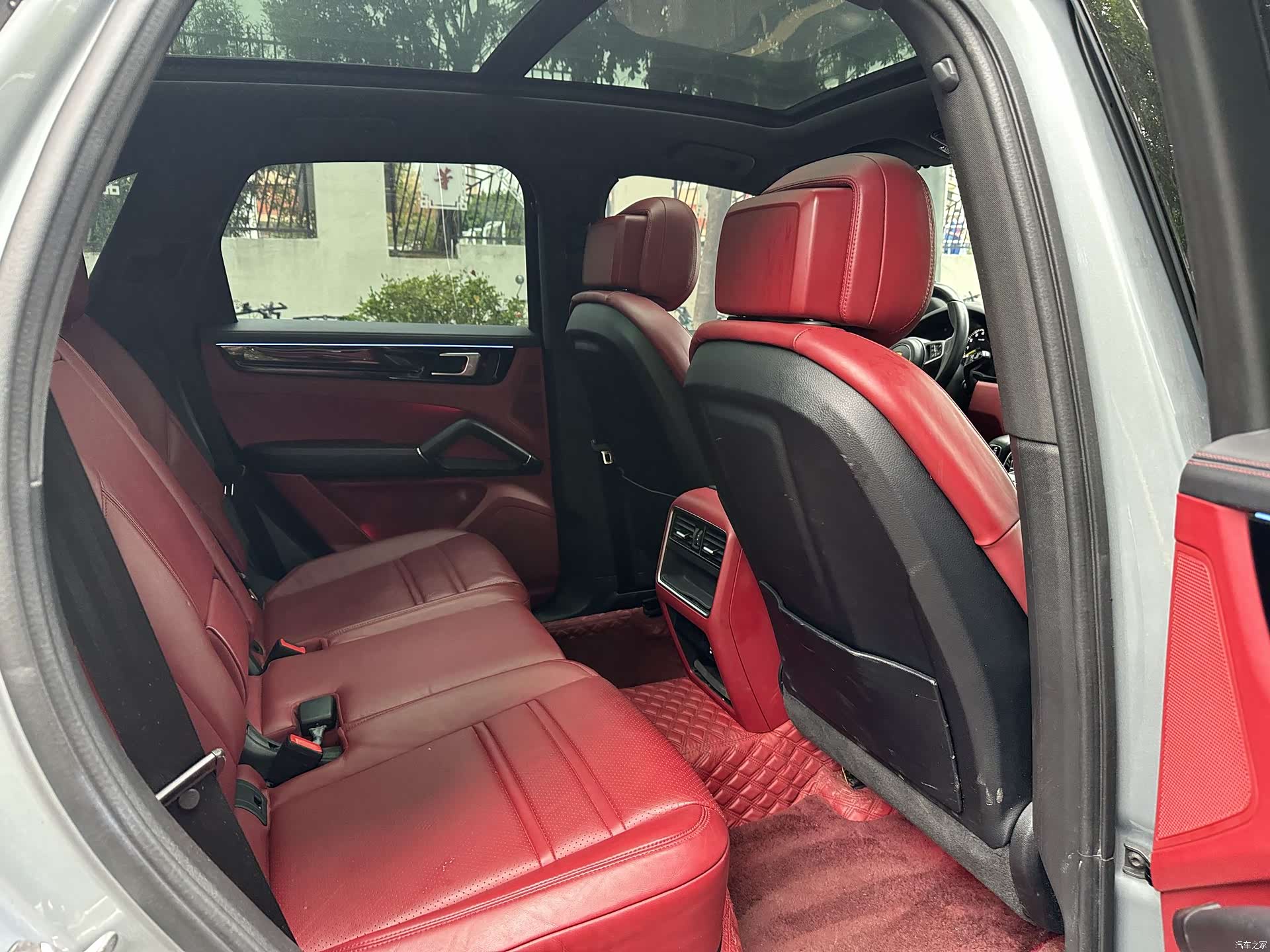 Porsche Cayenne, 2022 12