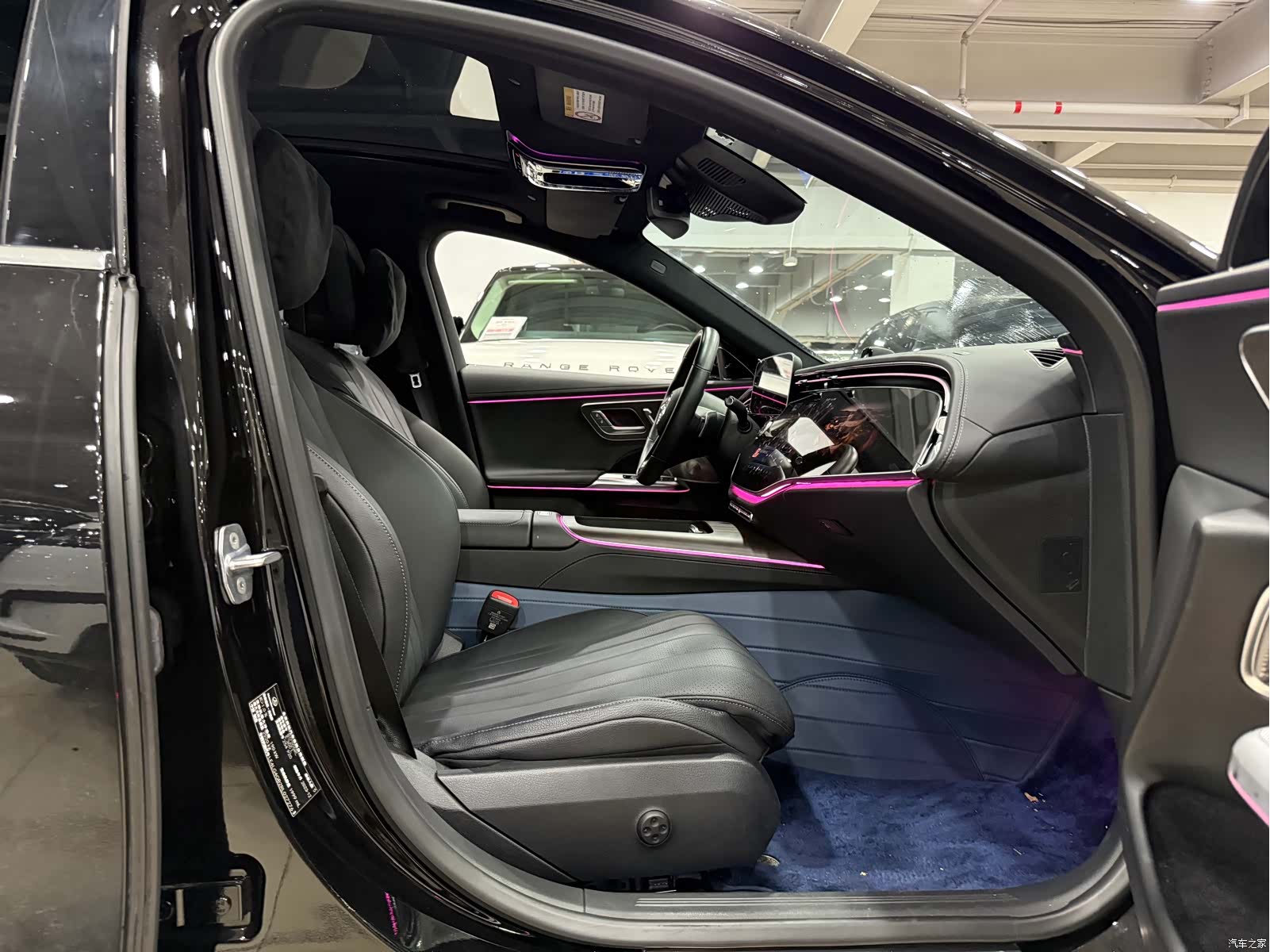 Mercedes-Benz E-Class, 2024 13