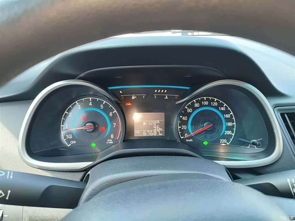 Chevrolet 320, 2018 12