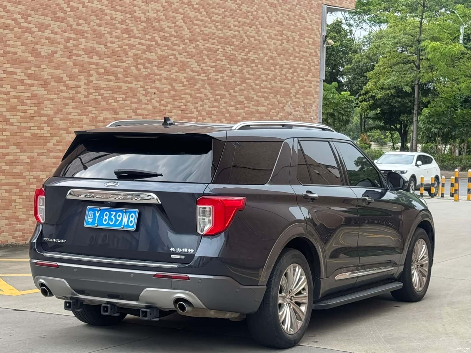 Ford Explorer, 2020 6