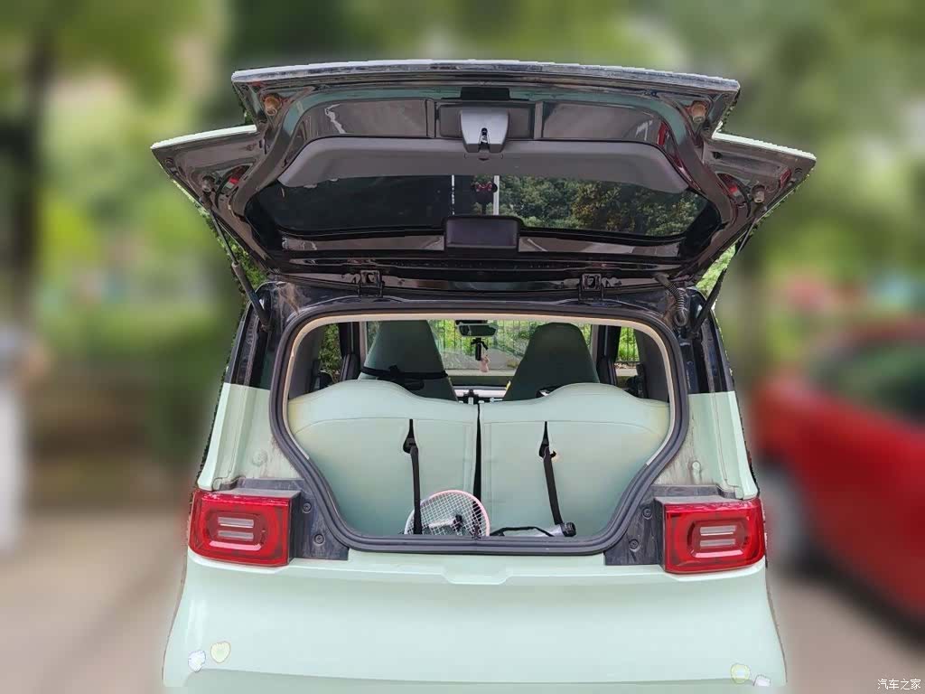 Wuling MINIEV, 2024 10
