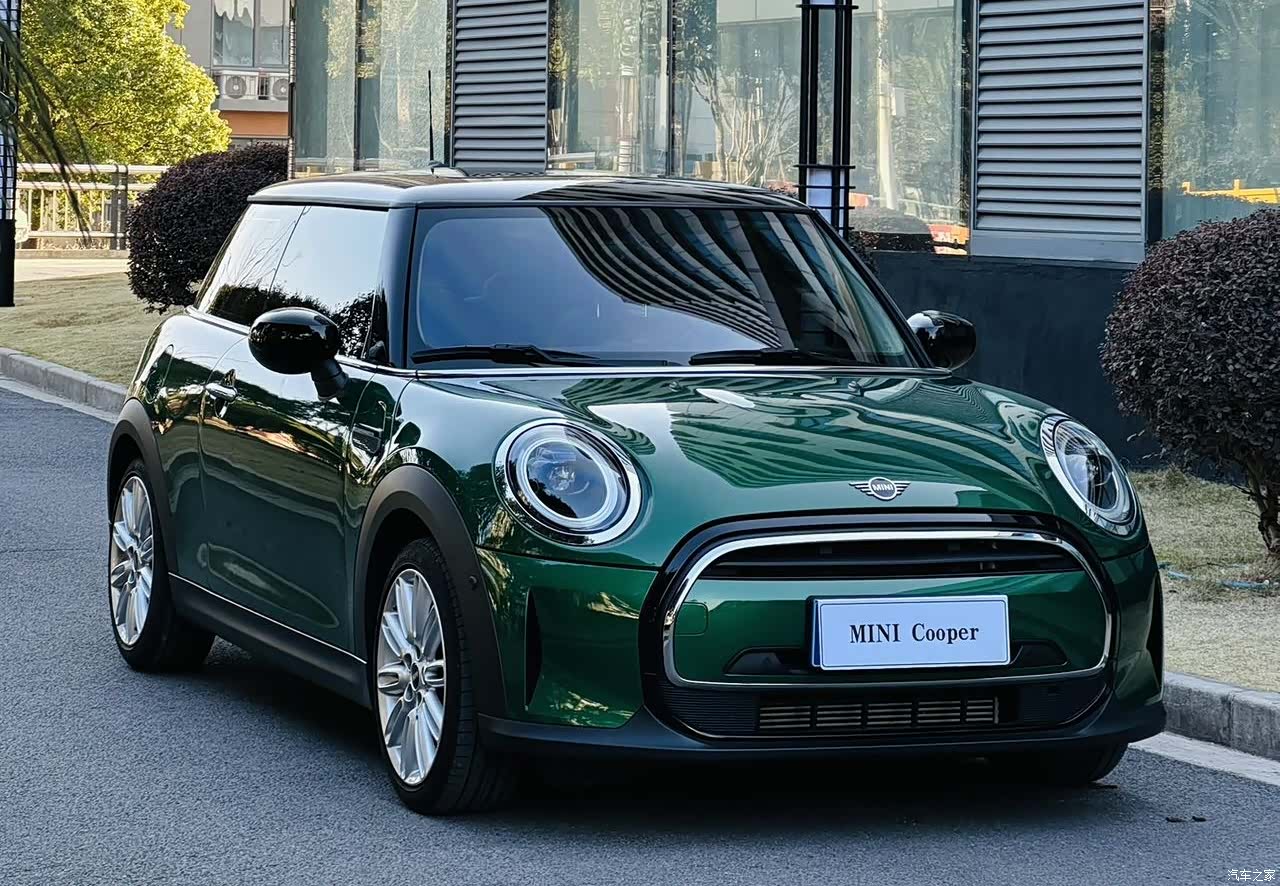 Mini Cooper, 2021 3