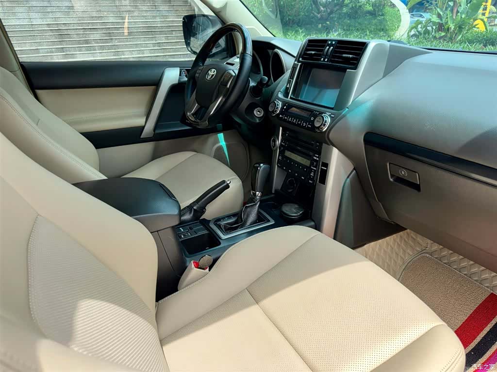 Toyota Prado, 2013 12