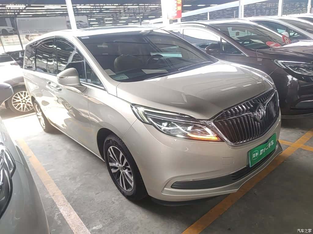 Buick GL8, 2018 4