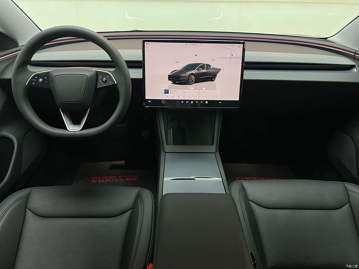 Tesla Model 3, 2025 12