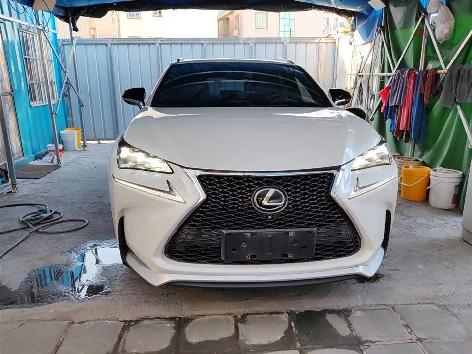 Lexus NX