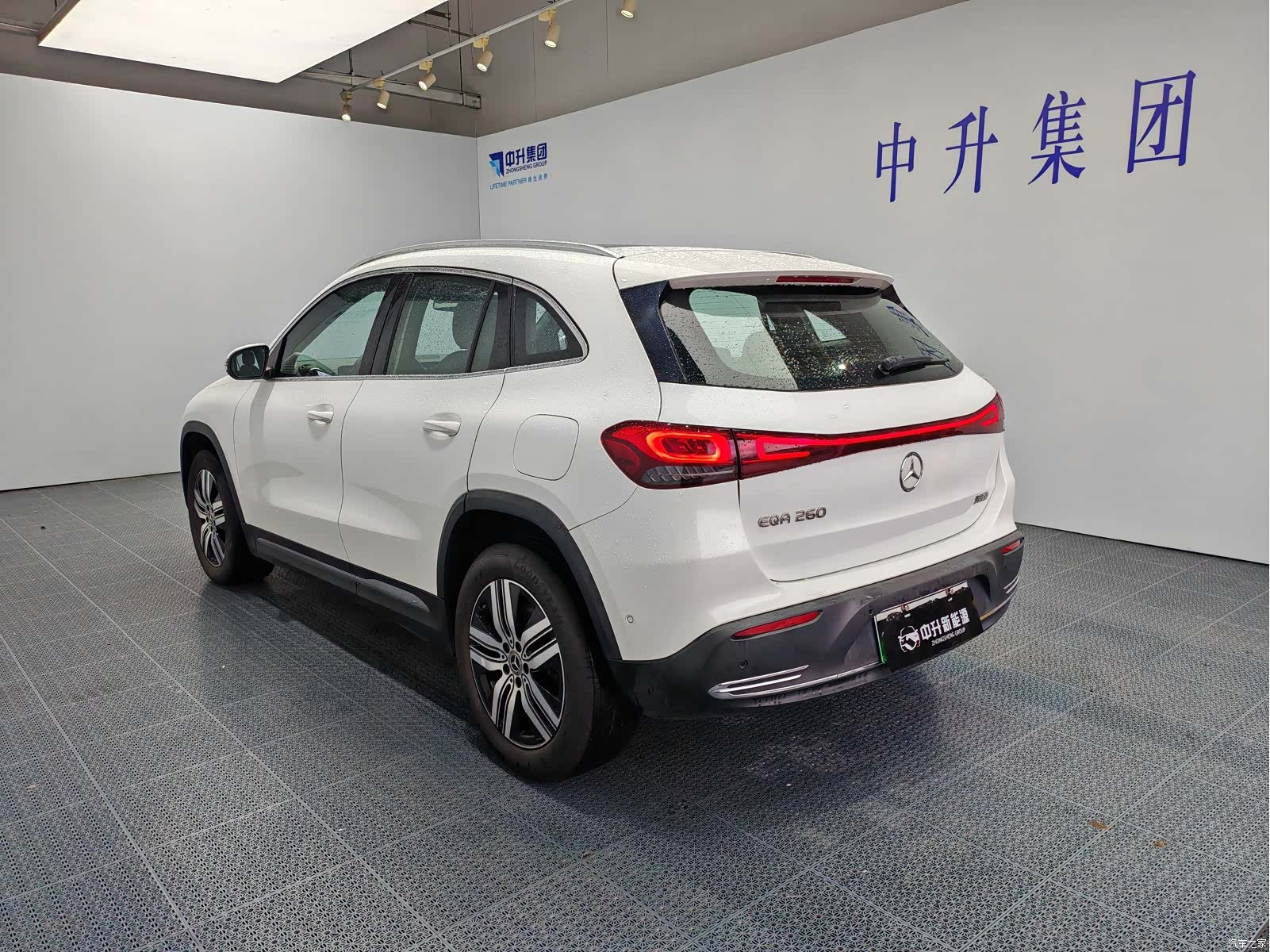 Mercedes-Benz EQA, 2023 4